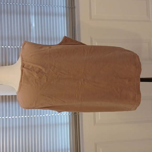 $4 Add-on New Tan Tank Top - Size 1X - Picture 4 of 5
